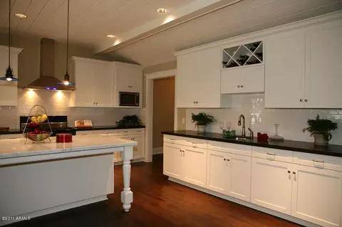 4832 E Calle Redonda --, Phoenix, AZ 85018 photo 11