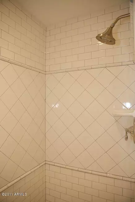 4832 E Calle Redonda --, Phoenix, AZ 85018 photo 19