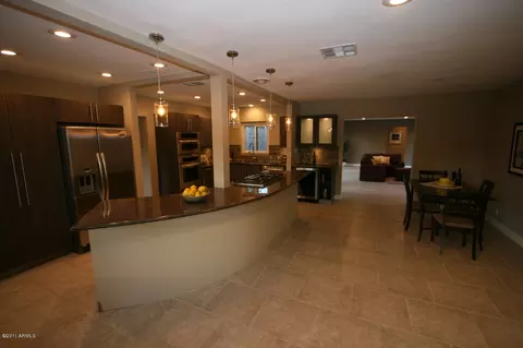 2308 Earll Dr, Phoenix, AZ 85016 photo 5
