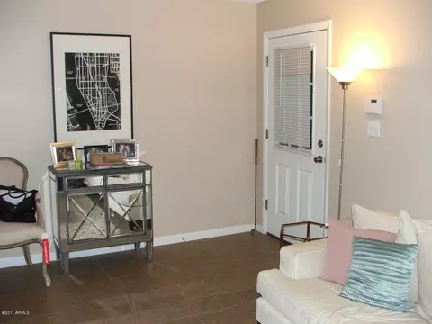 1986 E Palmcroft Dr, Tempe, AZ 85282 photo 3