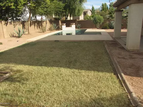 1258 E Vermont Dr, Gilbert, AZ 85295 photo 5