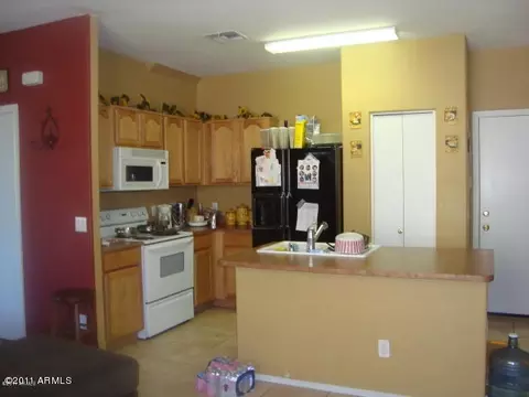 1511 E Bloch Rd, Phoenix, AZ 85040 photo 2
