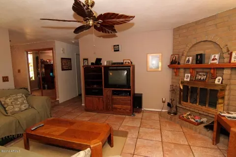 1926 E Crocus Dr, Phoenix, AZ 85022 photo 9
