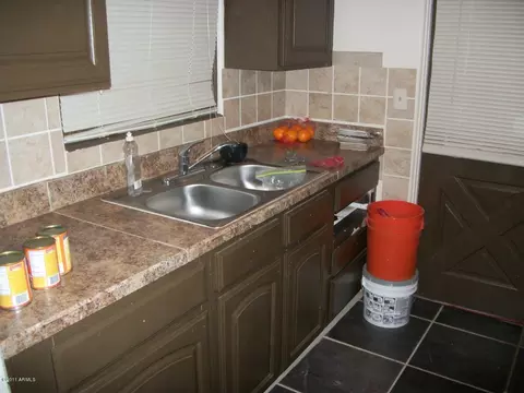 6012 S 3rd St, Phoenix, AZ 85042 photo 10