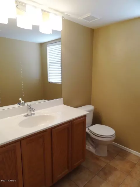 1955 S Sandstone St, Gilbert, AZ 85295 photo 7