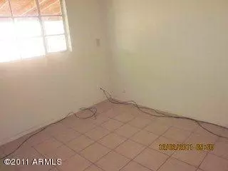 4548 W Mitchell Dr, Phoenix, AZ 85031 photo 8