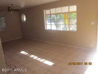 4548 W Mitchell Dr, Phoenix, AZ 85031 photo 7