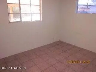 4548 W Mitchell Dr, Phoenix, AZ 85031 photo 12