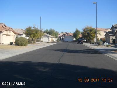 548 E Sherri Dr, Gilbert, AZ 85296 photo 2