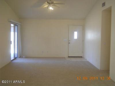 548 E Sherri Dr, Gilbert, AZ 85296 photo 4