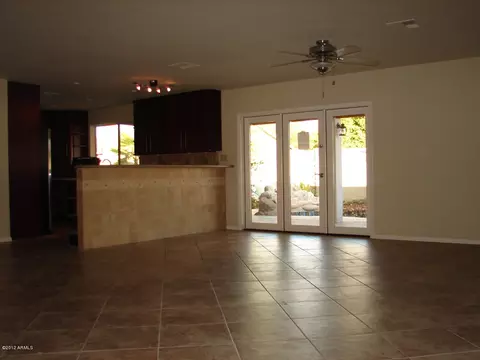 728 E Paradise Ln, Phoenix, AZ 85022 photo 4