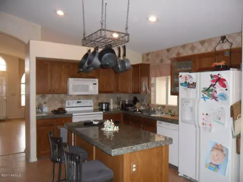 1627 E Windsong Dr, Phoenix, AZ 85048 photo 5