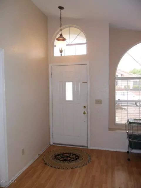 1627 E Windsong Dr, Phoenix, AZ 85048 photo 1