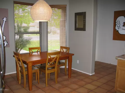 1471 E Shamrock St, Gilbert, AZ 85295 photo 4