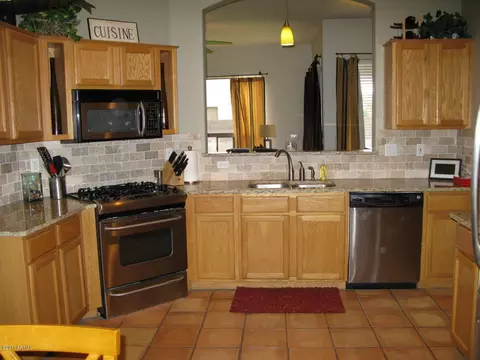 1471 E Shamrock St, Gilbert, AZ 85295 photo 2