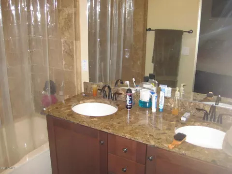 815 E Rose Ln #125, Phoenix, AZ 85014 photo 6