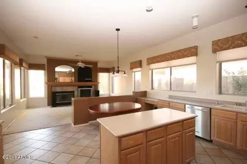 4630 E Robin Ln, Phoenix, AZ 85050 photo 17