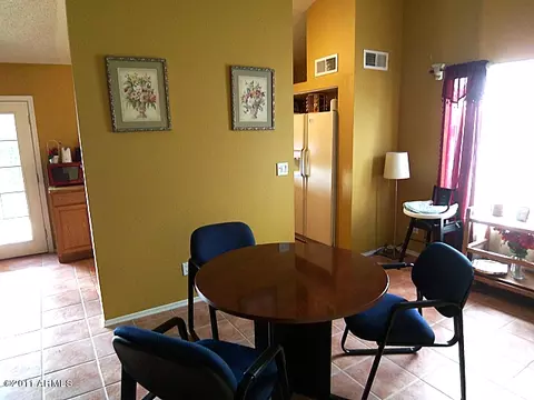 1407 E Tonto Ln, Phoenix, AZ 85024 photo 5