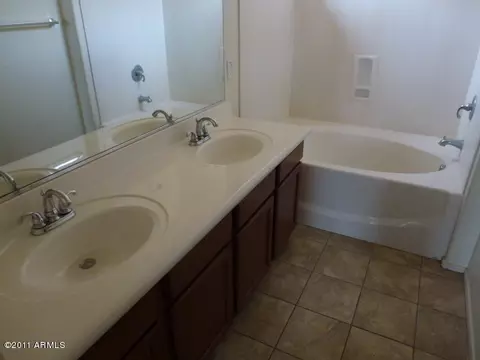 4093 E Santa Fe Ln, Gilbert, AZ 85297 photo 28