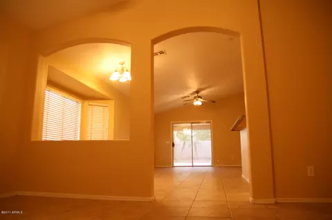 10303 E Diamond Ave, Mesa, AZ 85208 photo 5