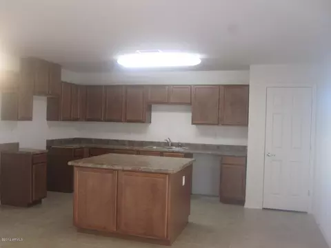 6438 W Devonshire Ave, Phoenix, AZ 85033 photo 7