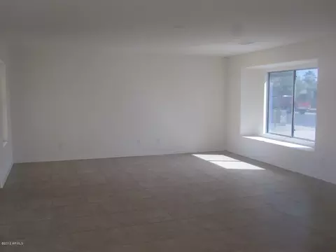 6438 W Devonshire Ave, Phoenix, AZ 85033 photo 5