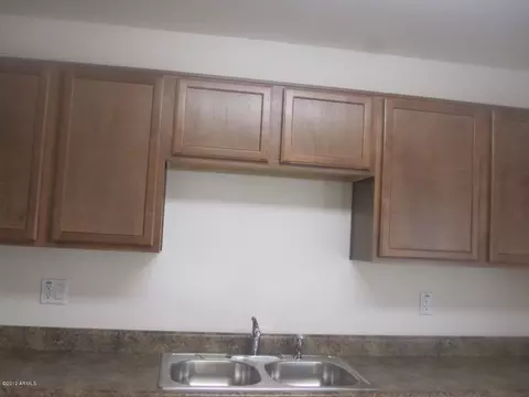 6438 W Devonshire Ave, Phoenix, AZ 85033 photo 10