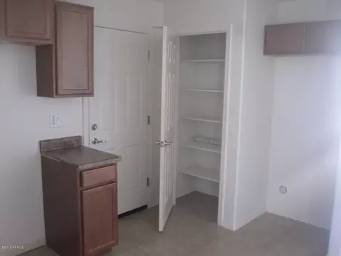 7549 W Devonshire Ave, Phoenix, AZ 85033 photo 8