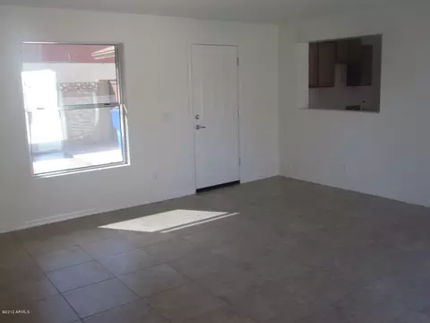 7549 W Devonshire Ave, Phoenix, AZ 85033 photo 9