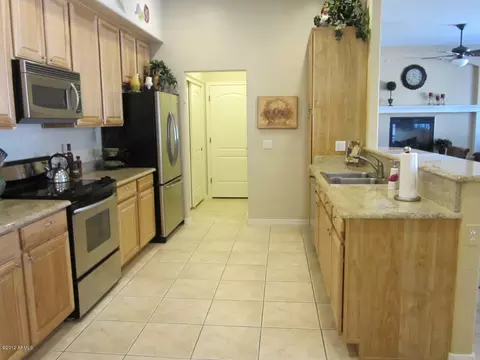 4554 E Acoma Dr, Phoenix, AZ 85032 photo 5