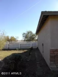 5609 E Savanah Ln, Coolidge, AZ 85228 photo 3