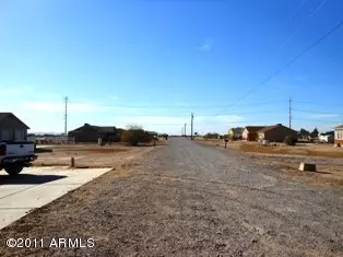 5609 E Savanah Ln, Coolidge, AZ 85228 photo 2