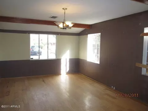 2817 Earll Dr, Phoenix, AZ 85016 photo 8