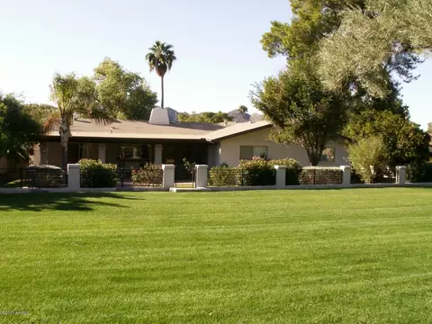 9201 N Arroya Vista Dr W, Phoenix, AZ 85028 photo 41