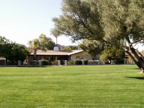 9201 N Arroya Vista Dr W, Phoenix, AZ 85028 photo 46