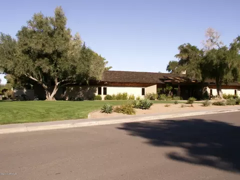 9201 N Arroya Vista Dr W, Phoenix, AZ 85028 photo 40
