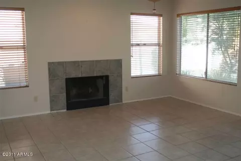 924 E South Fork Dr, Phoenix, AZ 85048 photo 15