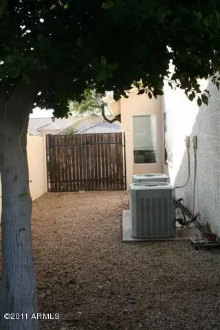 924 E South Fork Dr, Phoenix, AZ 85048 photo 25