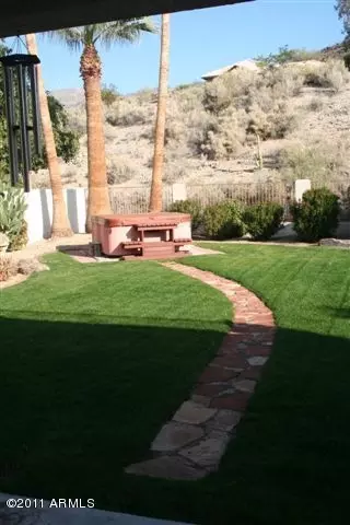 924 E South Fork Dr, Phoenix, AZ 85048 photo 19