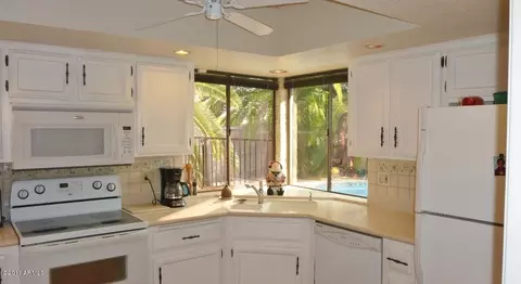 1907 E Diamond Dr, Tempe, AZ 85283 photo 3