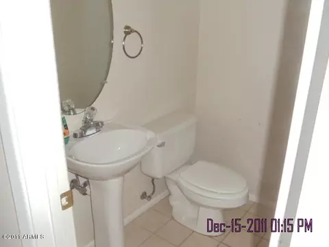 3226 E Behrend Dr, Phoenix, AZ 85050 photo 9