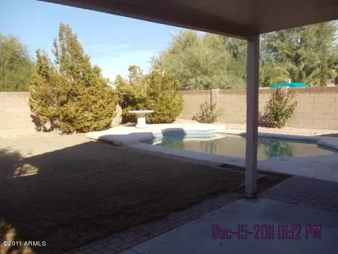 3226 E Behrend Dr, Phoenix, AZ 85050 photo 2