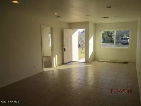 1628 E Warner St, Phoenix, AZ 85040 photo 3