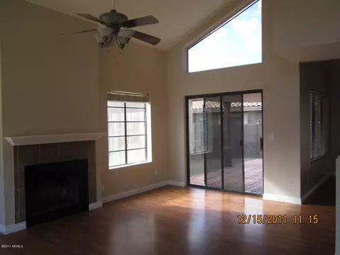 25 W Melody Ave, Gilbert, AZ 85233 photo 2