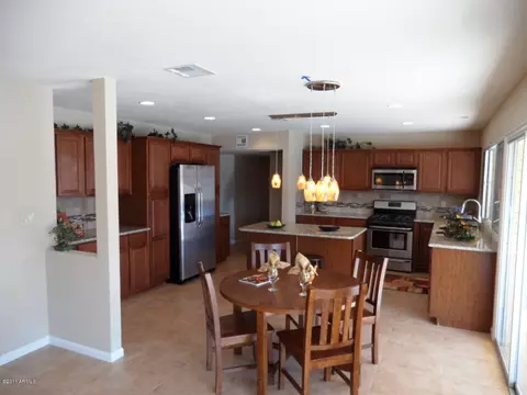 2401 E Wesleyan Dr, Tempe, AZ 85282 photo 1