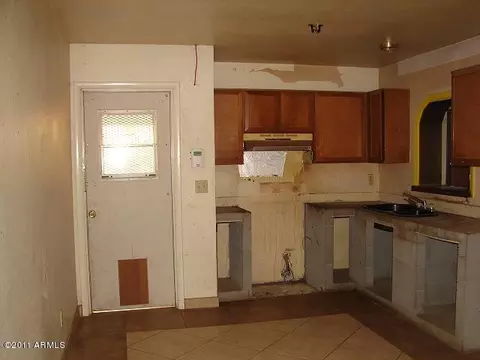 1832 W Carson Rd, Phoenix, AZ 85041 photo 11