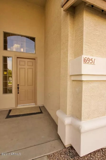 6951 E Mirabel Ave, Mesa, AZ 85209 photo 2