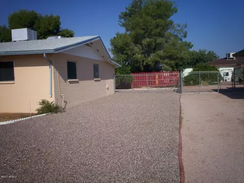5236 E Des Moines St, Mesa, AZ 85205 photo 1
