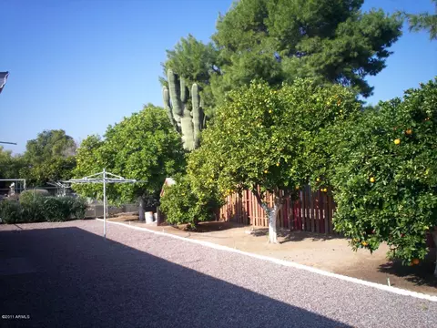 5236 E Des Moines St, Mesa, AZ 85205 photo 2