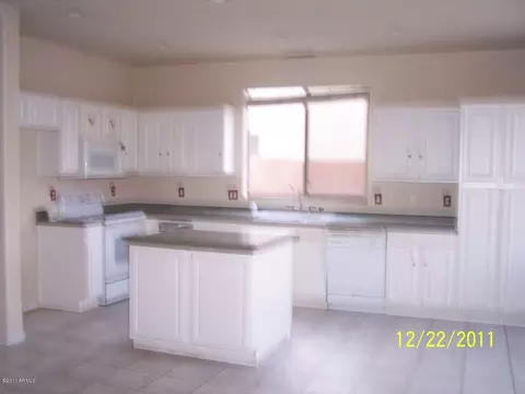 3870 E Timberline Rd, Gilbert, AZ 85297 photo 4